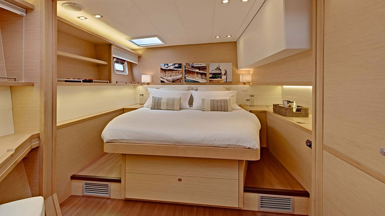 2014 Lagoon 560 te huur (photo 12)