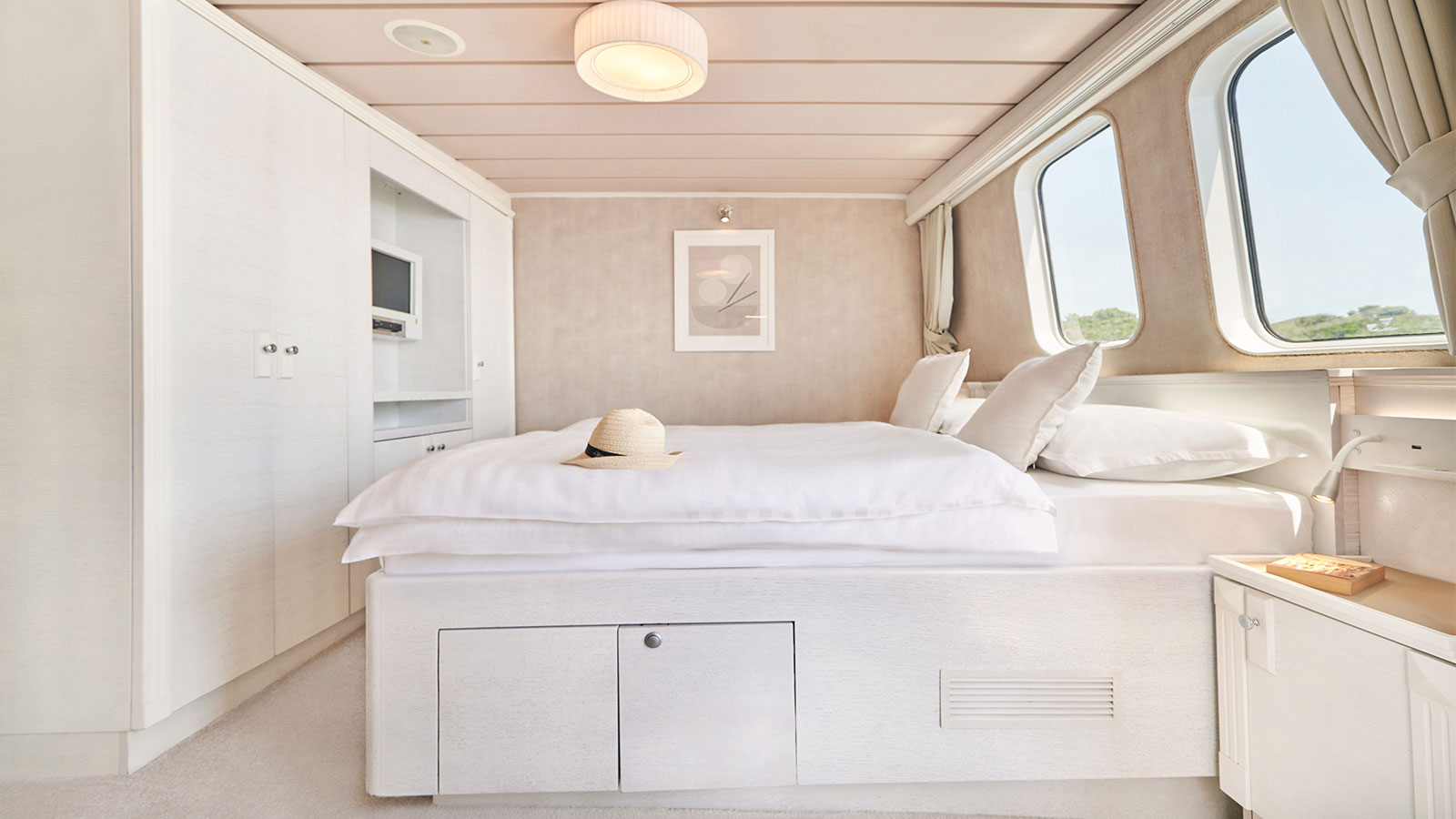 1976 Belena La Perla for charter (photo 9)