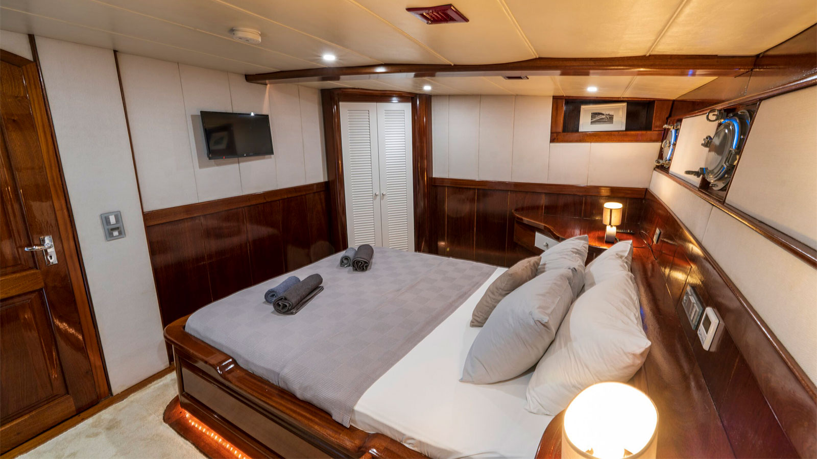 2008 Custom Built Nautilus a noleggio (photo 9)