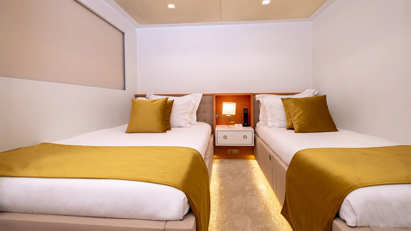 2015 Huzur Yacht Harun for charter (photo 11)