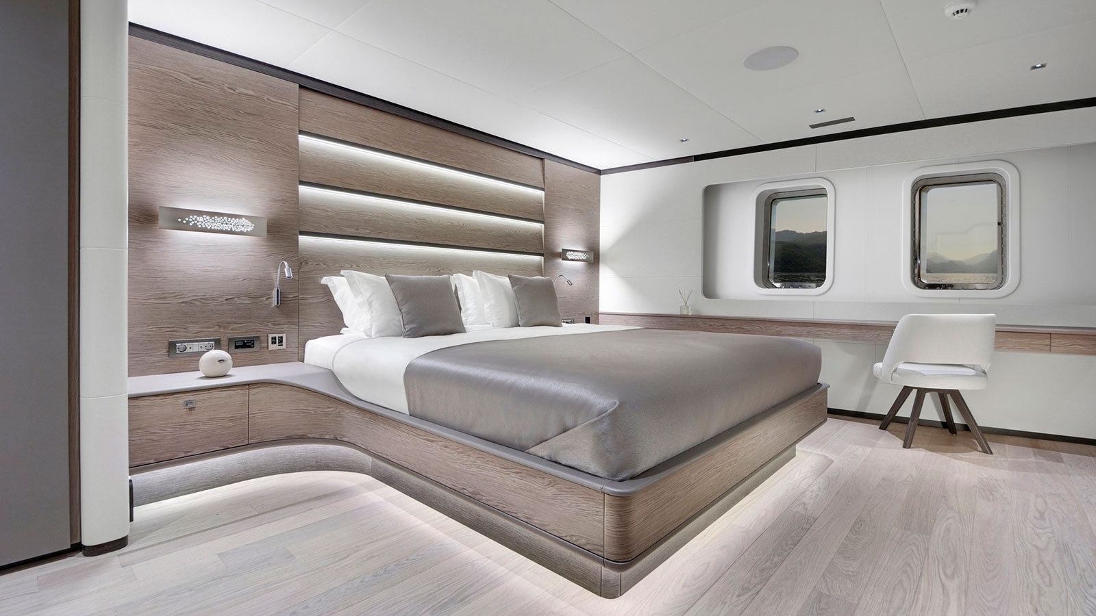 2019 Ada Yacht Works All About U2 for charter (photo 8)
