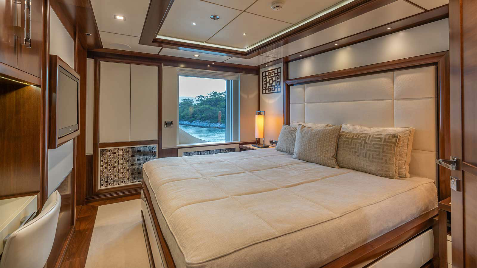 2013 Turquoise Yachts Immersive a noleggio (photo 12)