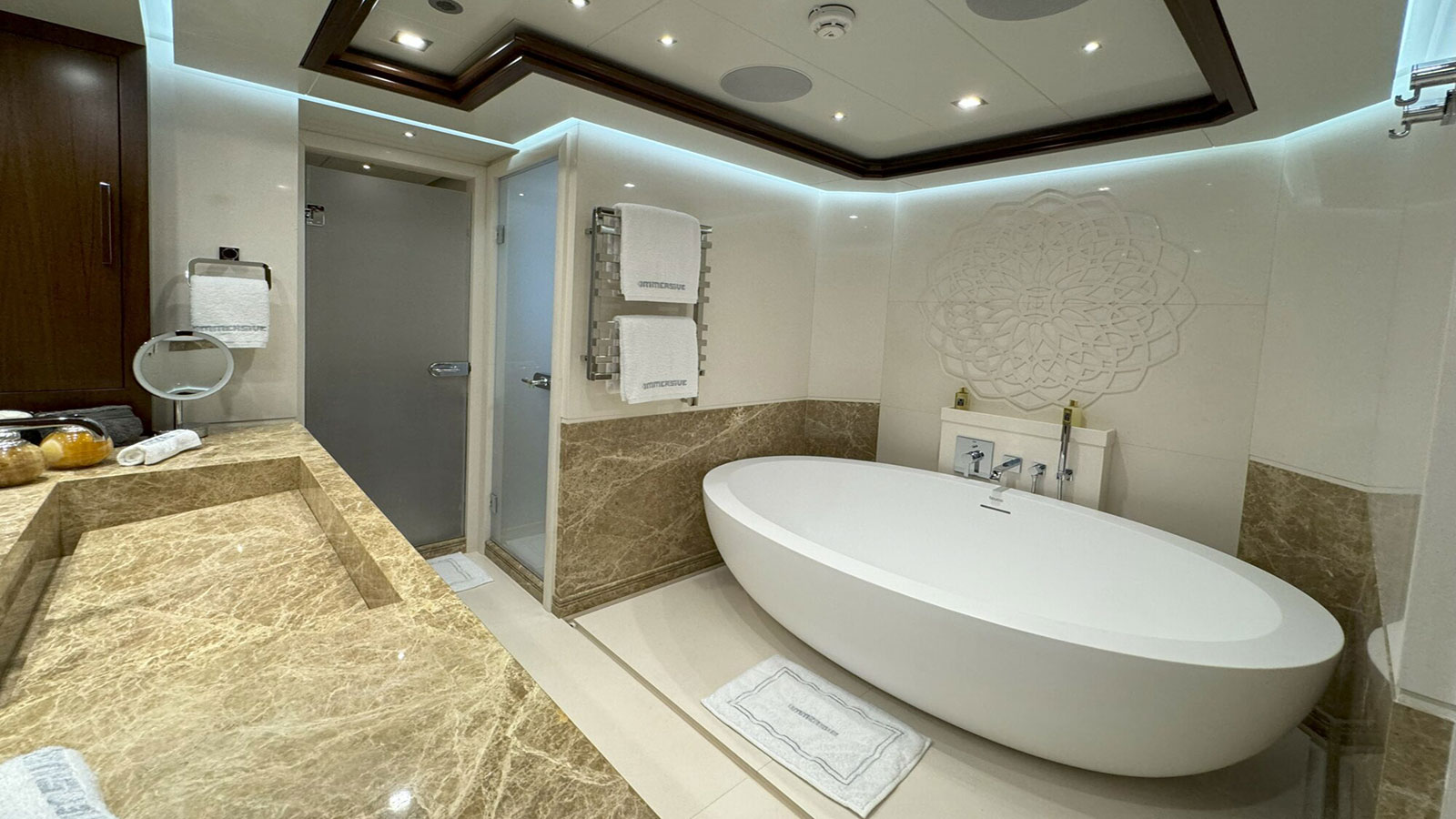 2013 Turquoise Yachts Immersive a noleggio (photo 18)