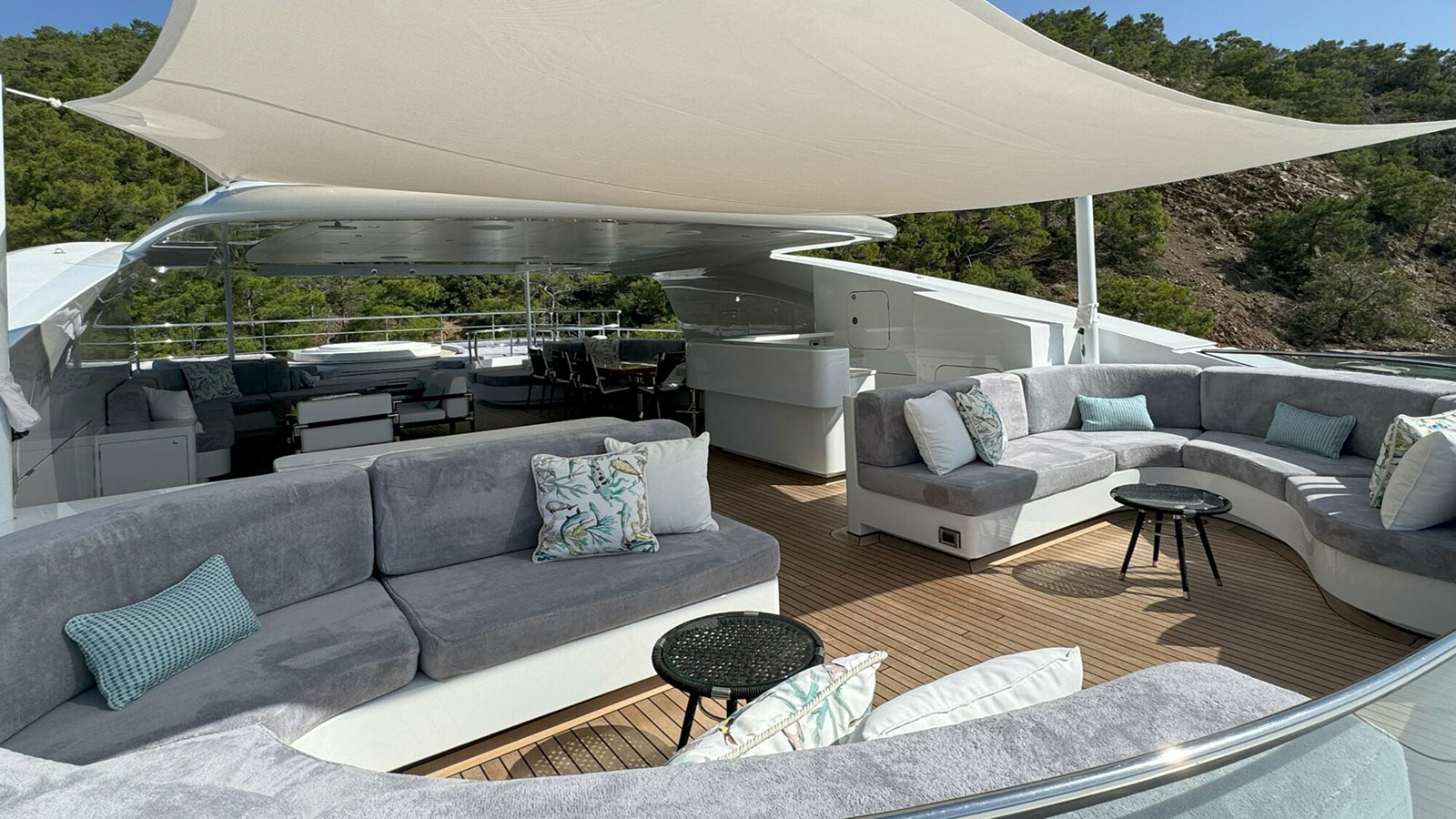 2013 Turquoise Yachts Immersive a noleggio (photo 22)