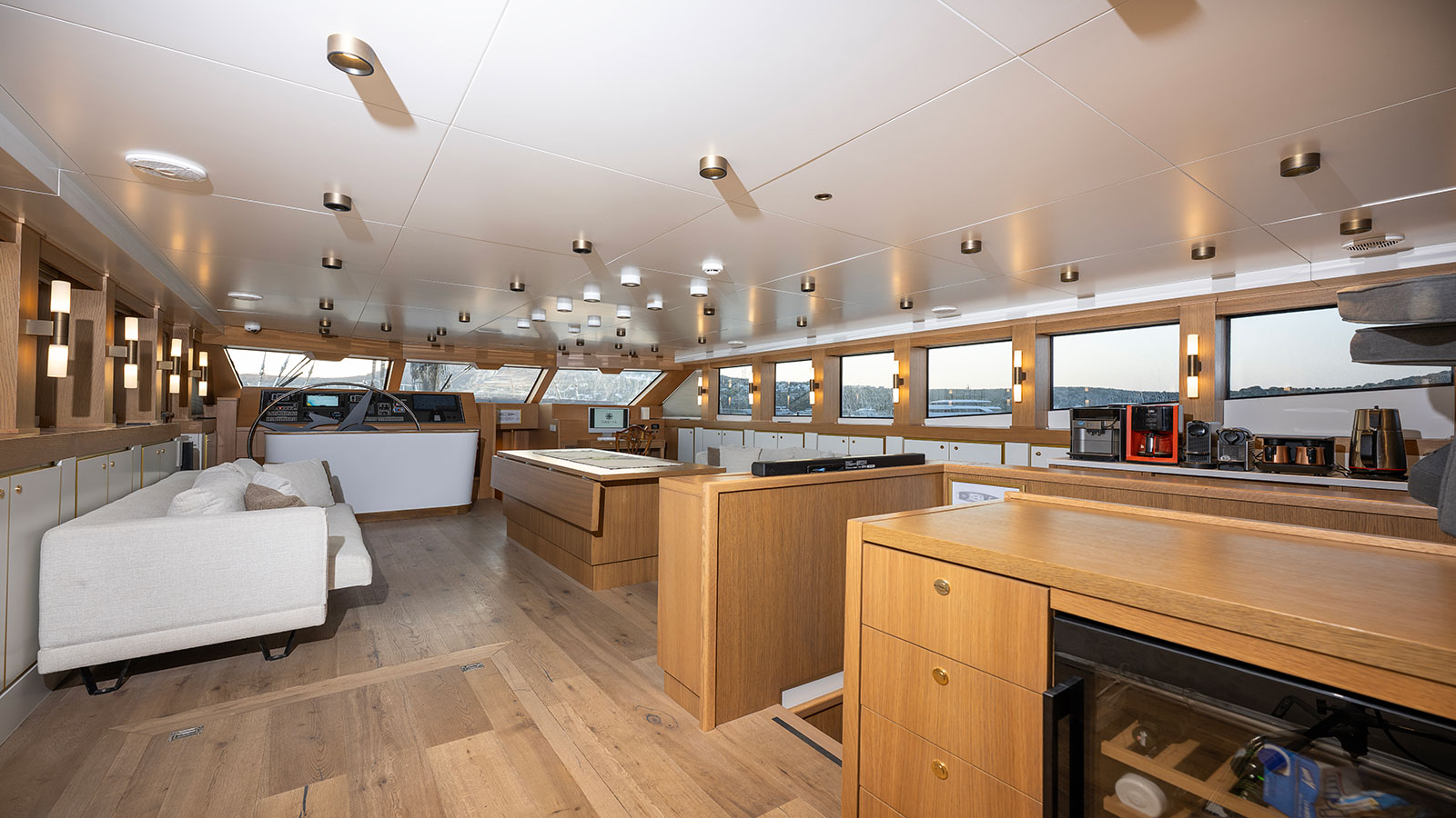 2000 Custom Built Sureyya for charter (photo 2)
