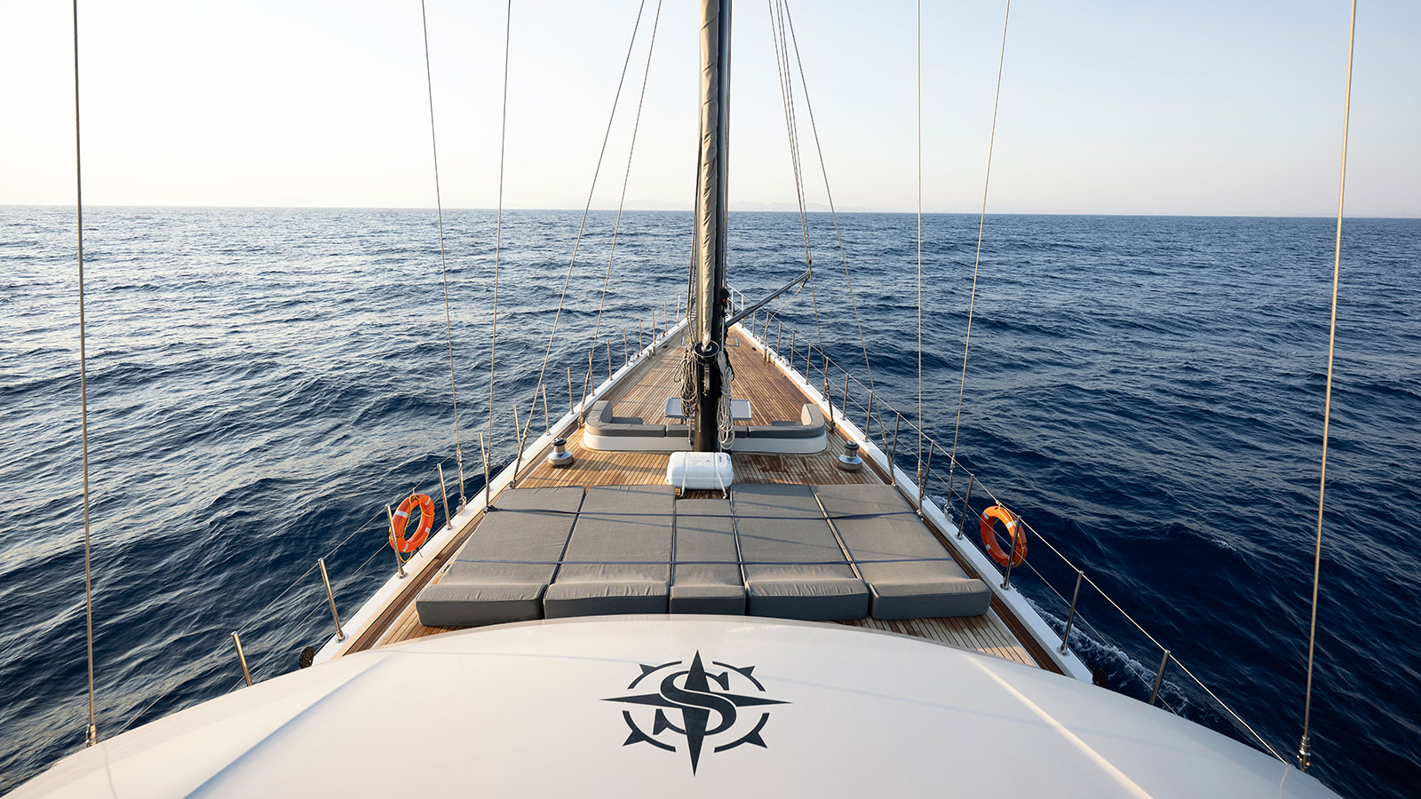 2000 Custom Built Sureyya for charter (photo 17)