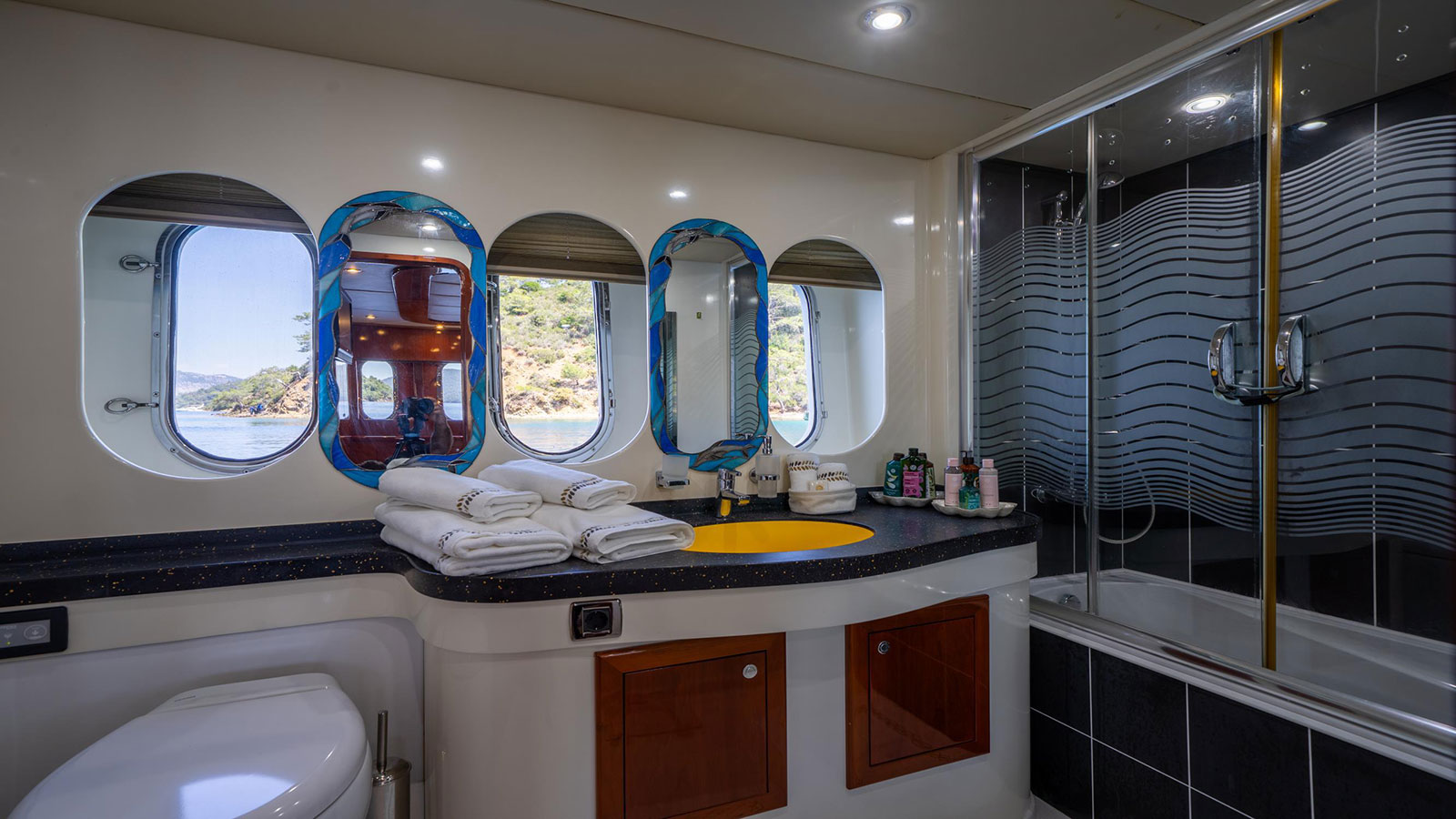 2008 Custom Built Coral en alquiler (photo 12)