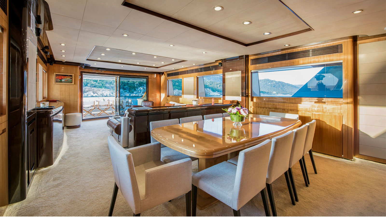 2009 Dragos Yachts Go for charter (photo 4)