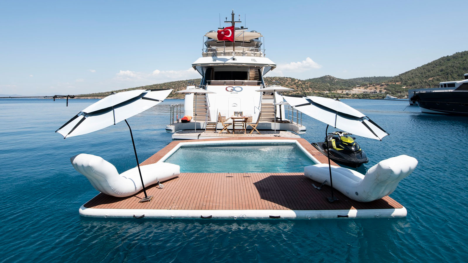 2009 Dragos Yachts Go for charter (photo 29)