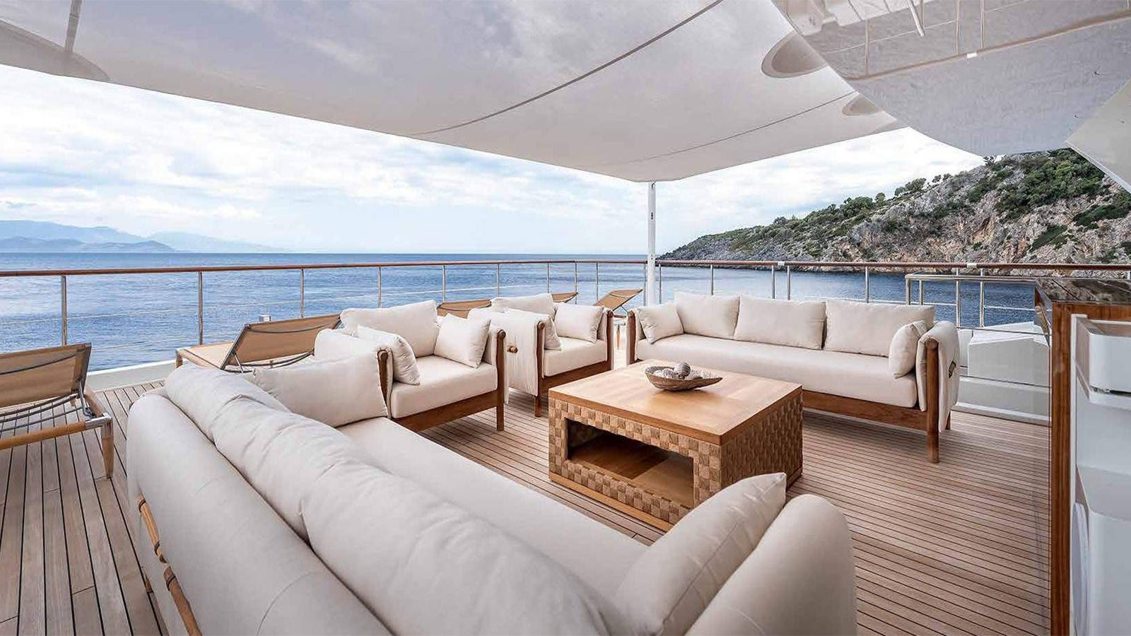 2020 Yıldız Shipyard Sunrise for charter (photo 22)
