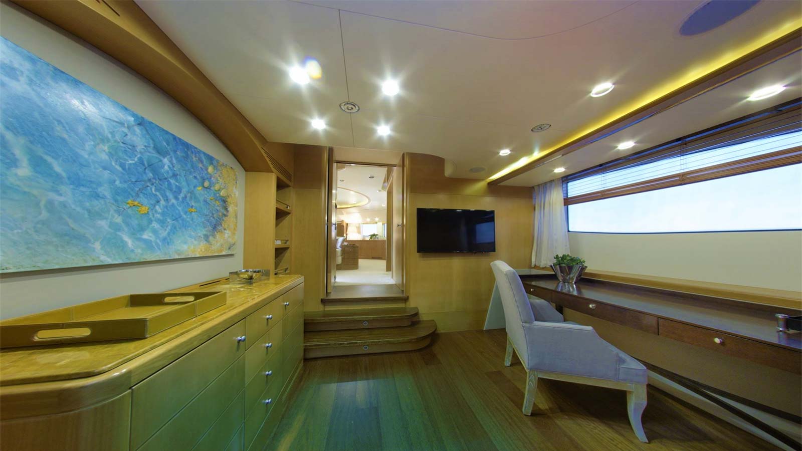 2006 Benetti Grande Amore for charter (photo 7)