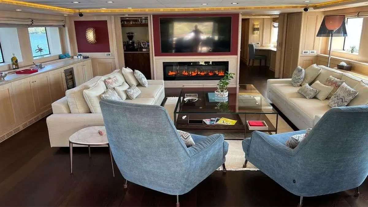 2010 CRN Ancona Polaris zu chartern (photo 3)