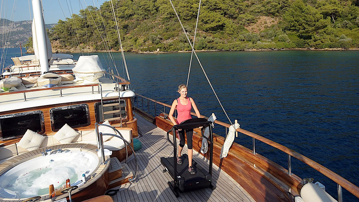 2008 Custom Built Mare Nostrum na czarter (photo 14)