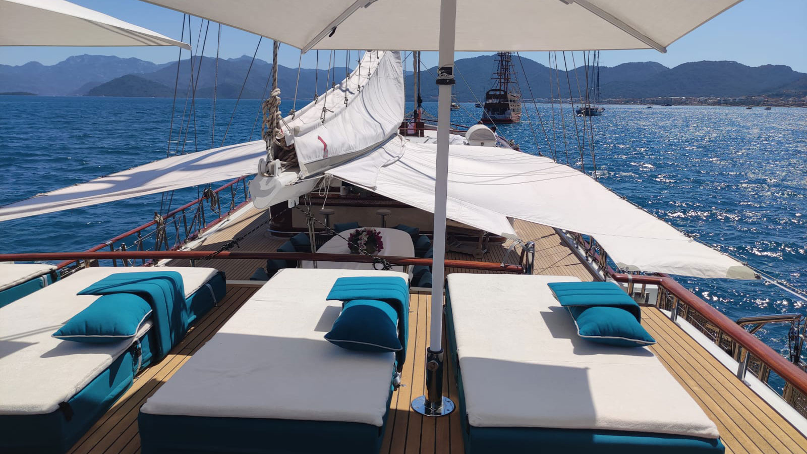 2008 Custom Built Mare Nostrum na czarter (photo 21)