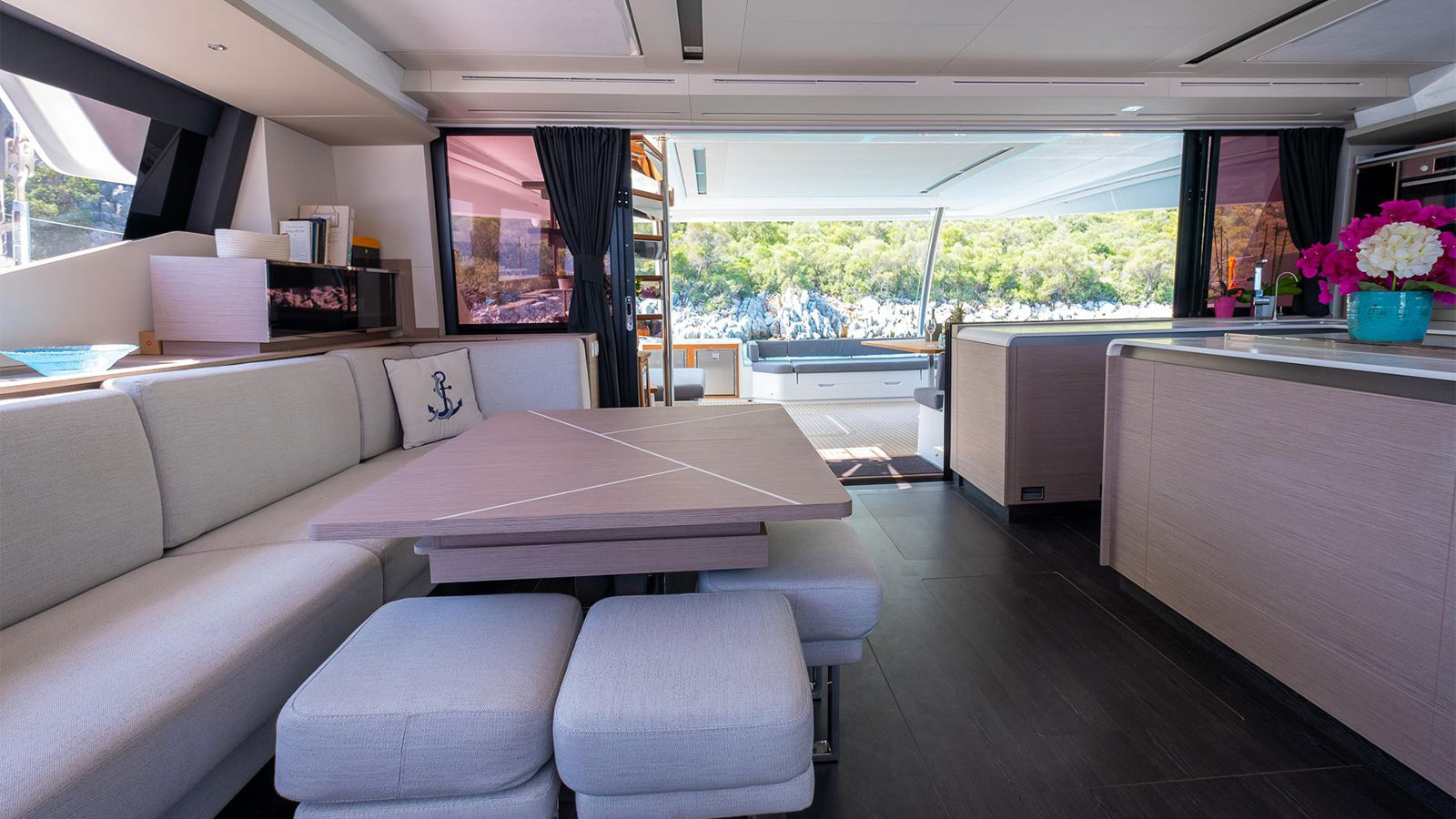 2023 Fountaine Pajot MUS 3 a noleggio (photo 3)