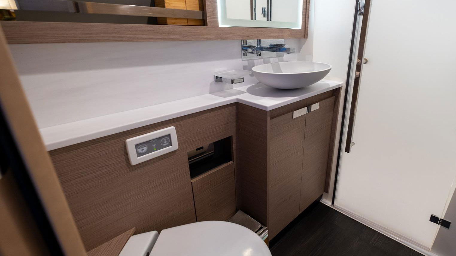 2023 Fountaine Pajot MUS 3 a noleggio (photo 8)