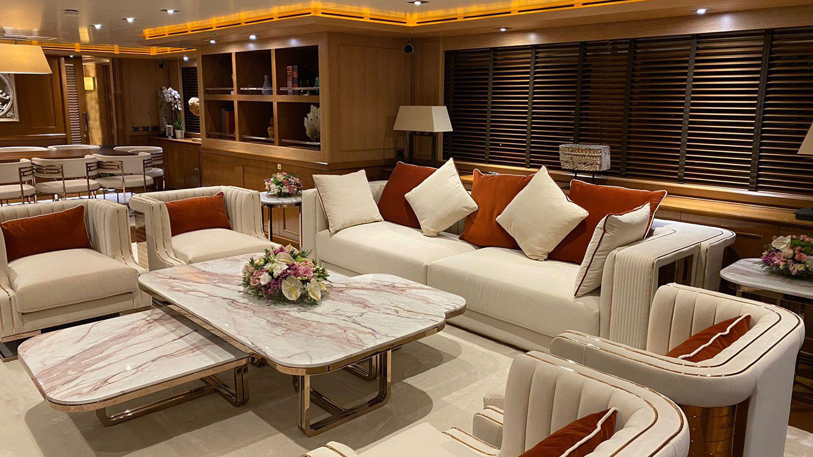 2008 CRN Ancona Lady I for charter (photo 4)