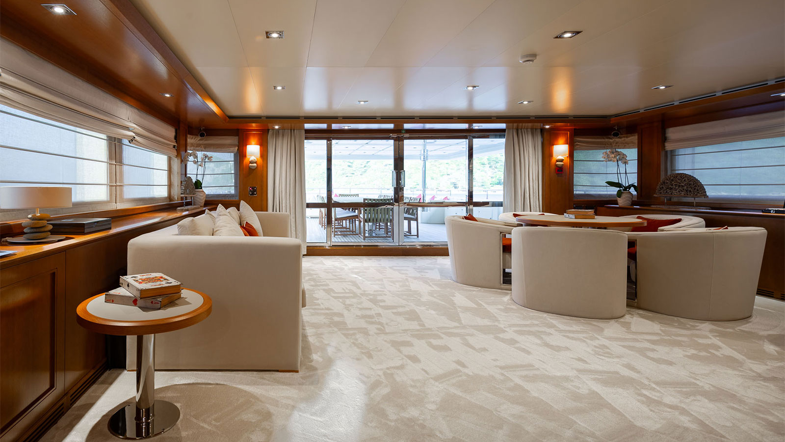 2008 CRN Ancona Lady I for charter (photo 7)
