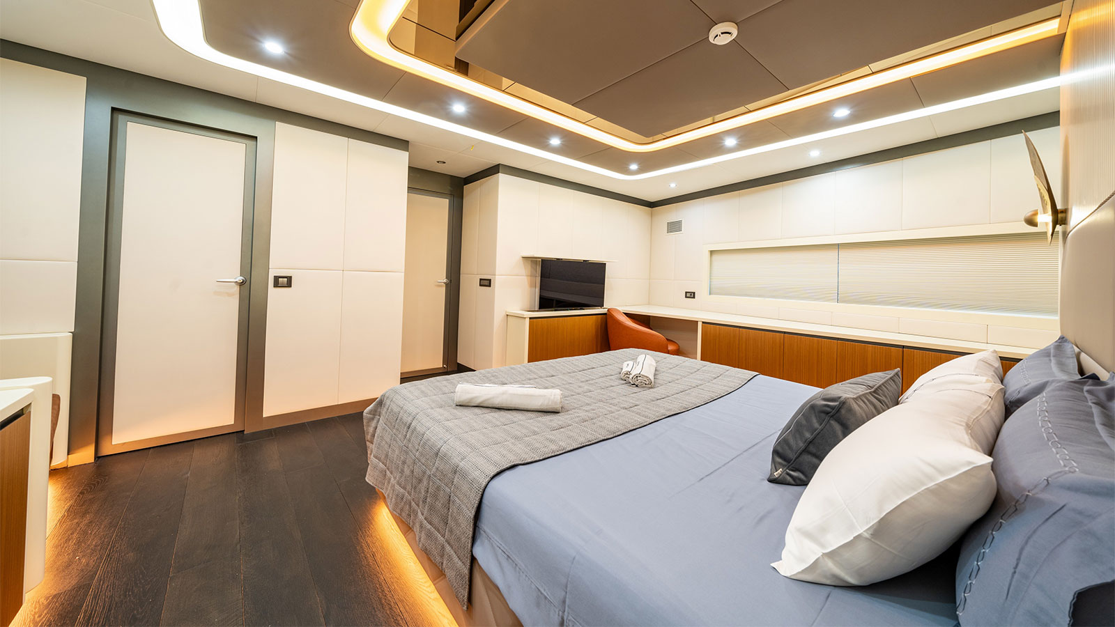 2023 Custom Built North Wind for charter (photo 14)