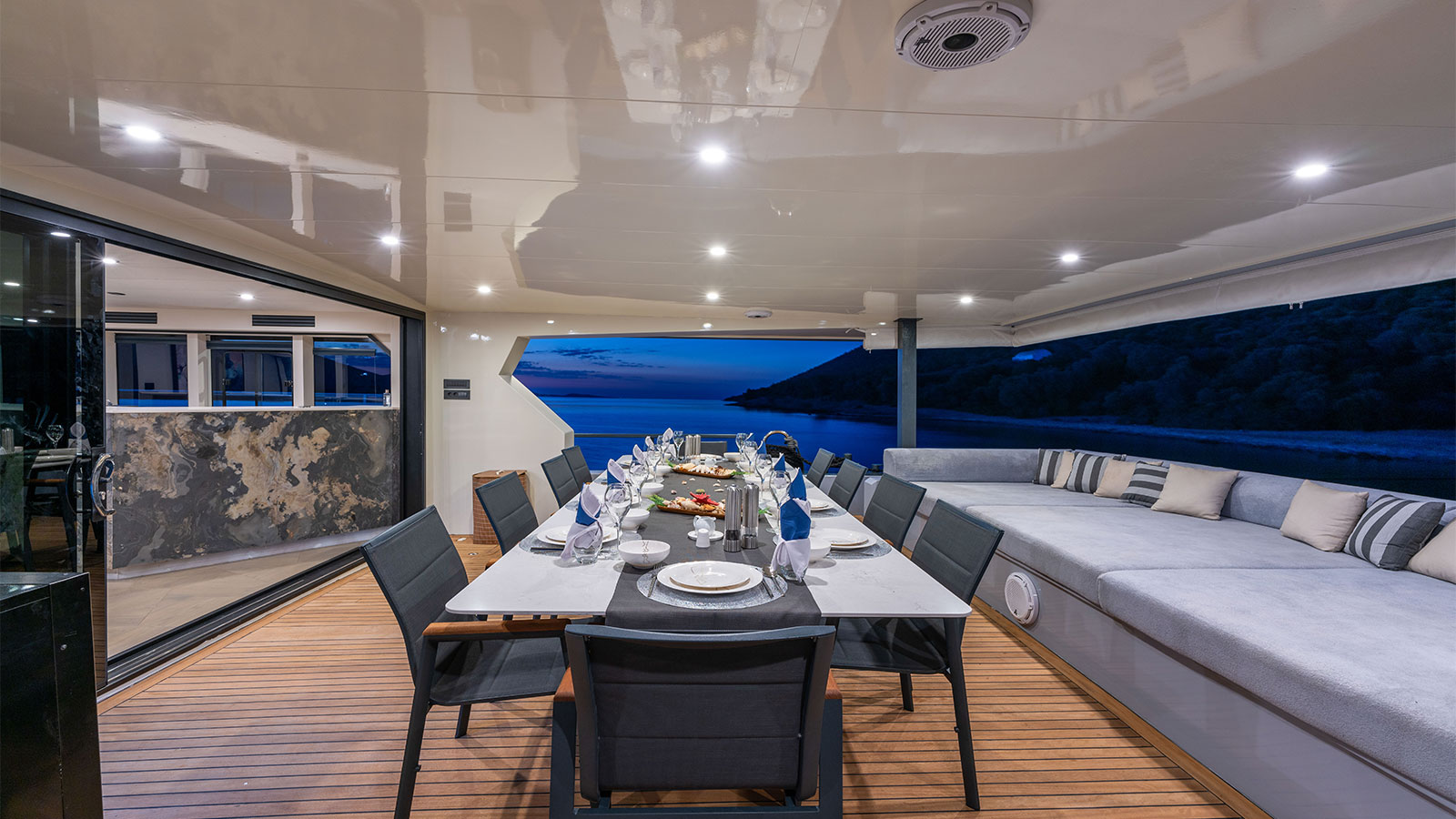 2023 Custom Built Calm Down te huur (photo 13)