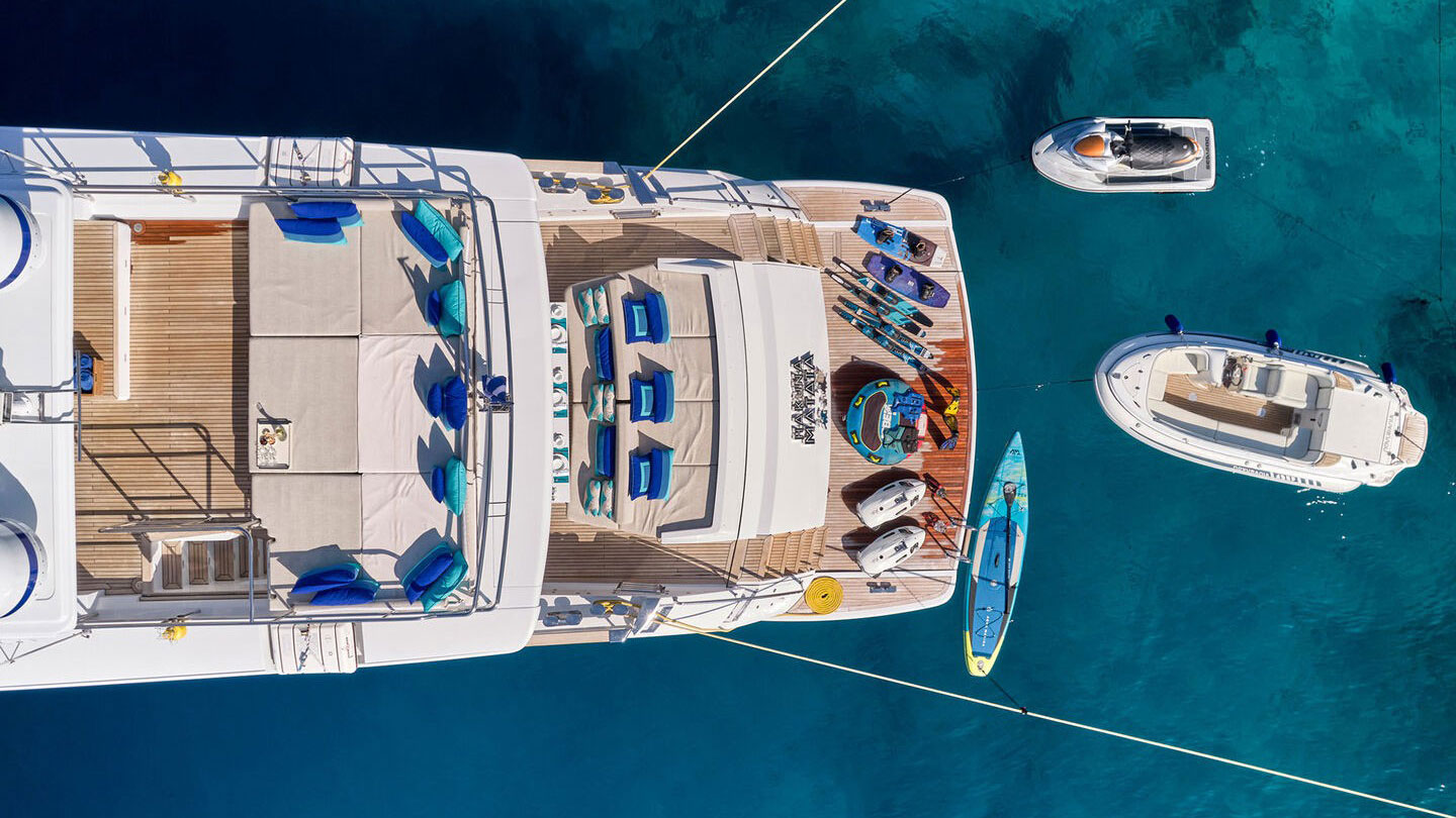 2009 Couach Yachts Hakuna Matata for charter (photo 21)
