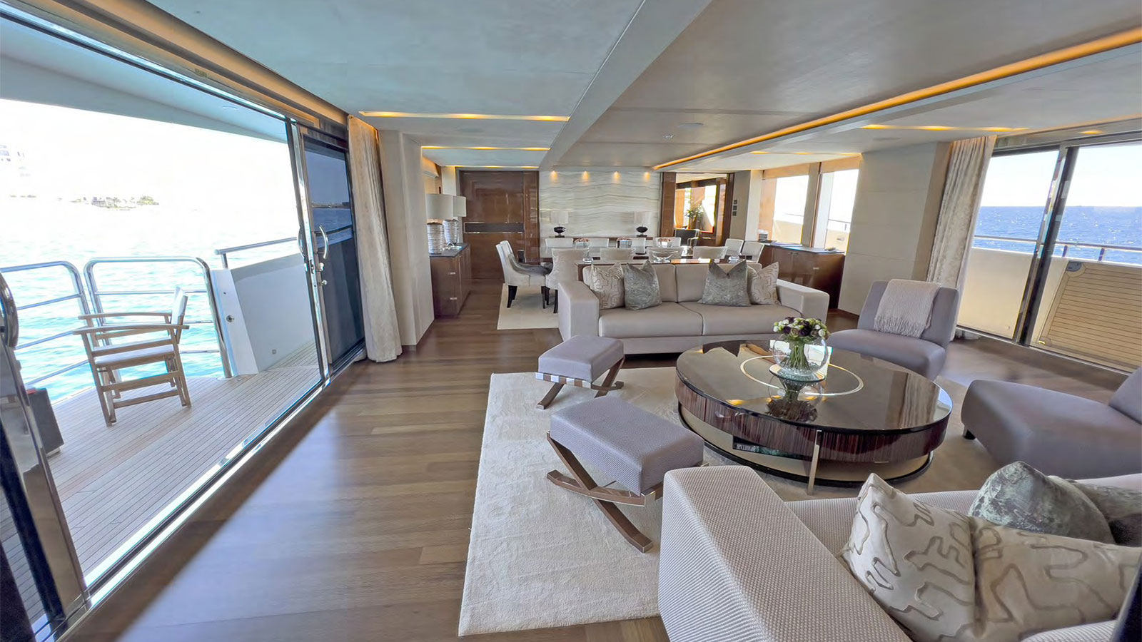 2016 Princess 40M te huur (photo 5)
