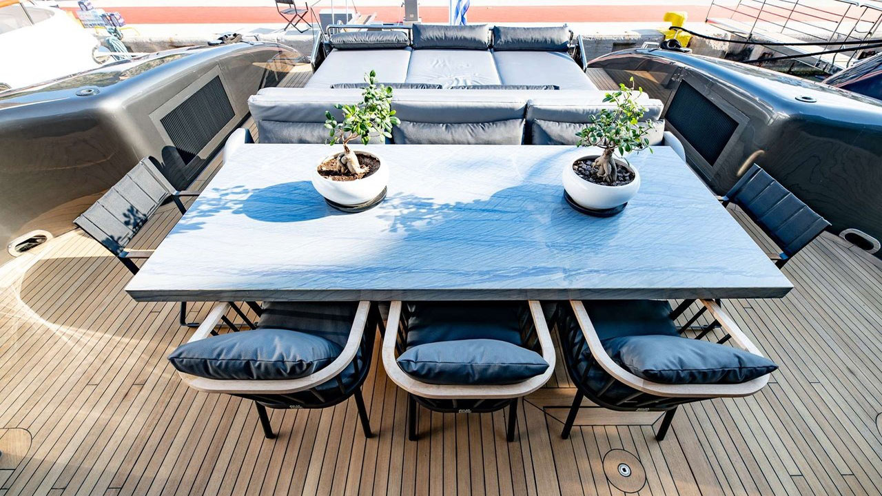 2009 Tecnomar Eva for charter (photo 14)