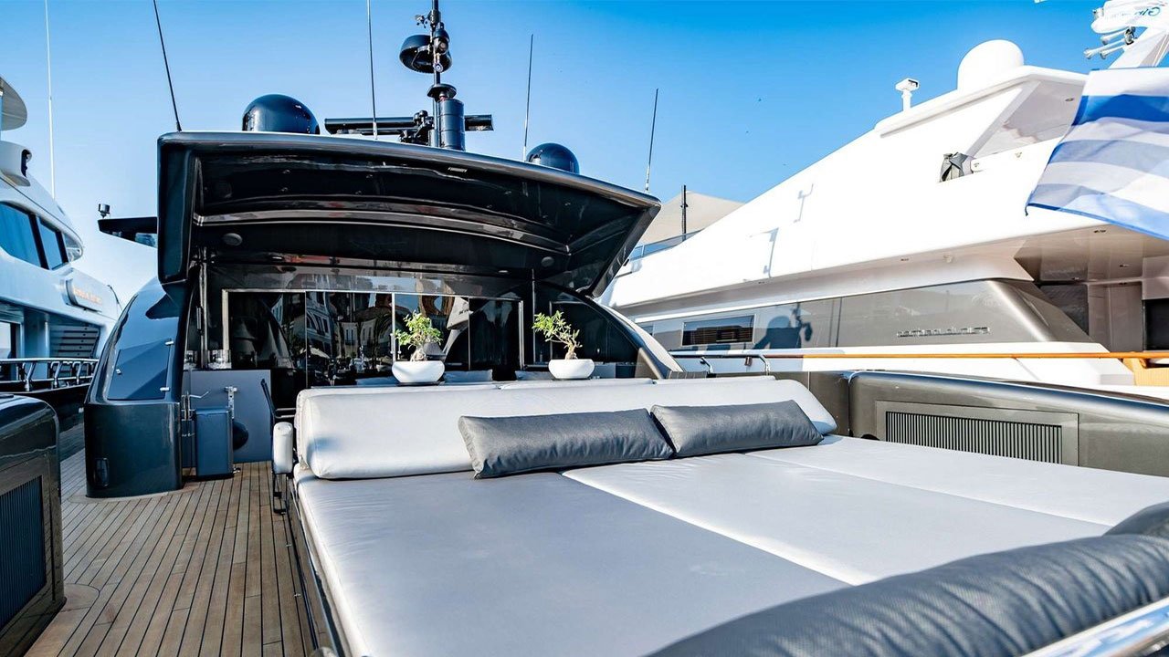 2009 Tecnomar Eva for charter (photo 13)