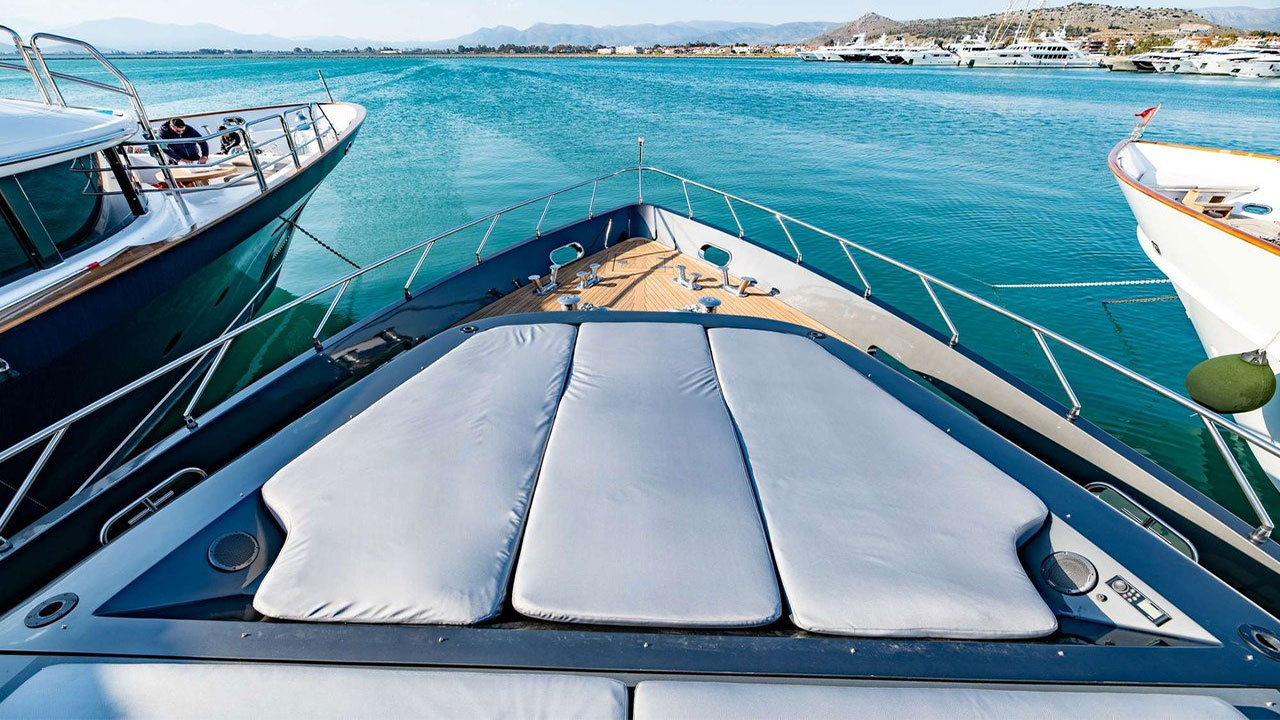 2009 Tecnomar Eva for charter (photo 18)