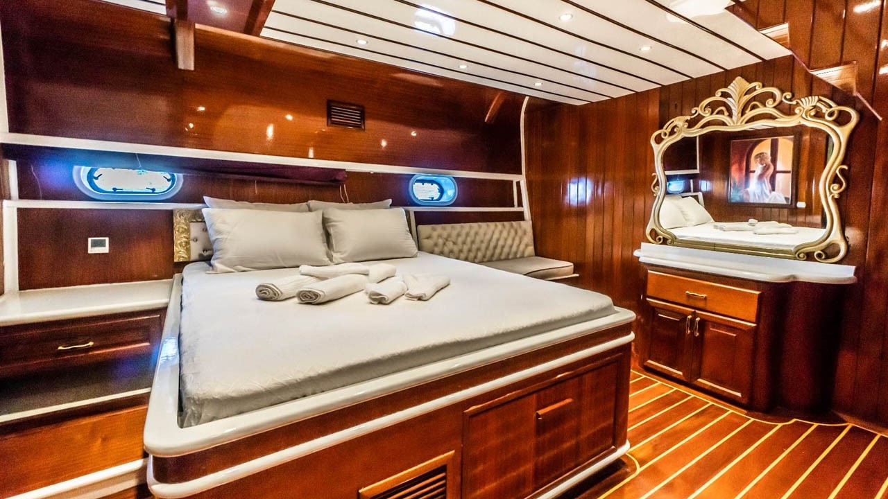 2008 Nysa Yacht Esma Sultan na czarter (photo 7)