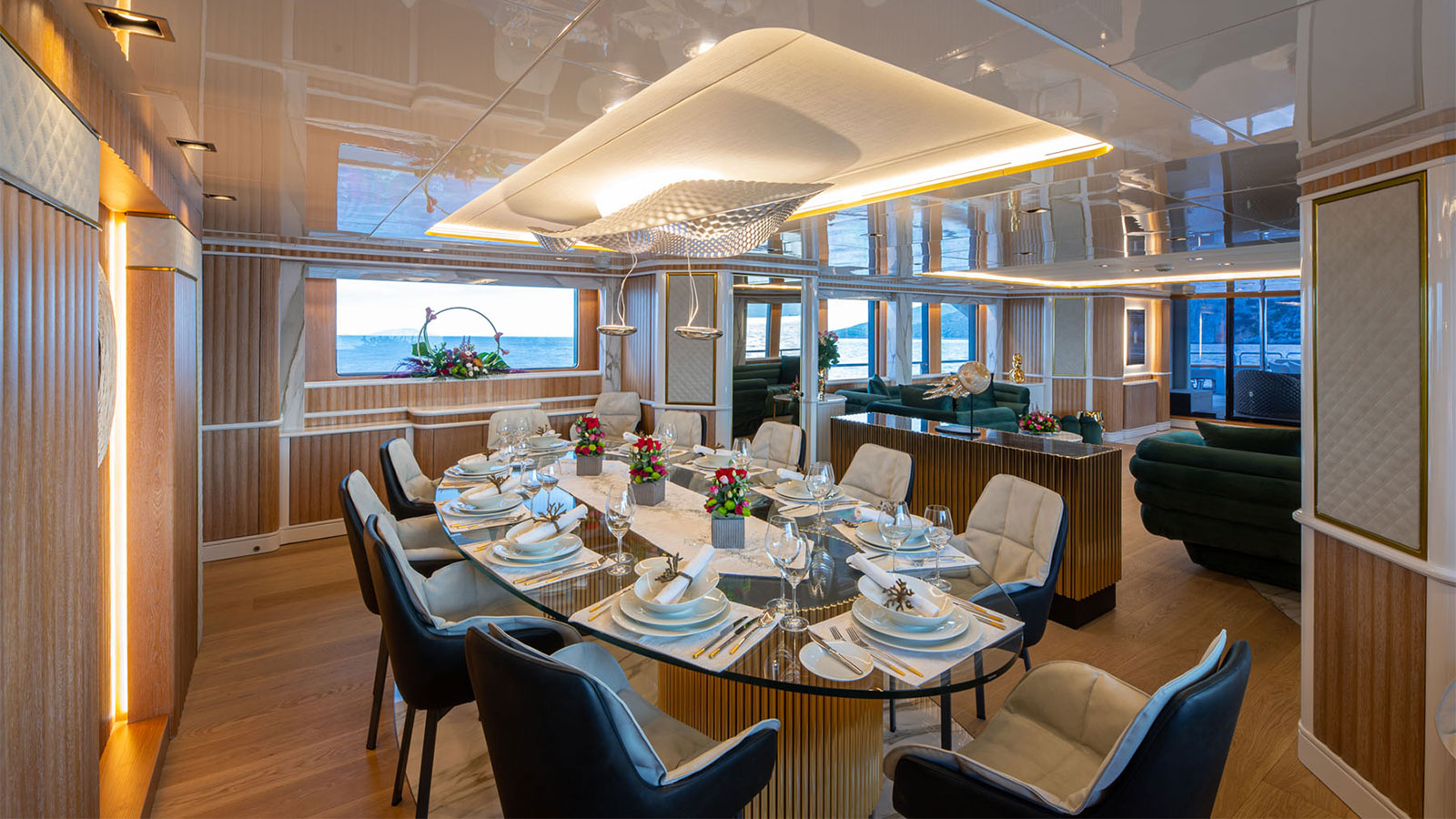 1999 Benetti Barents a noleggio (photo 2)