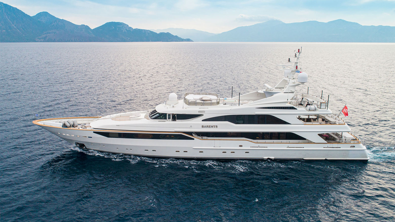 1999 Benetti Barents a noleggio (photo 18)
