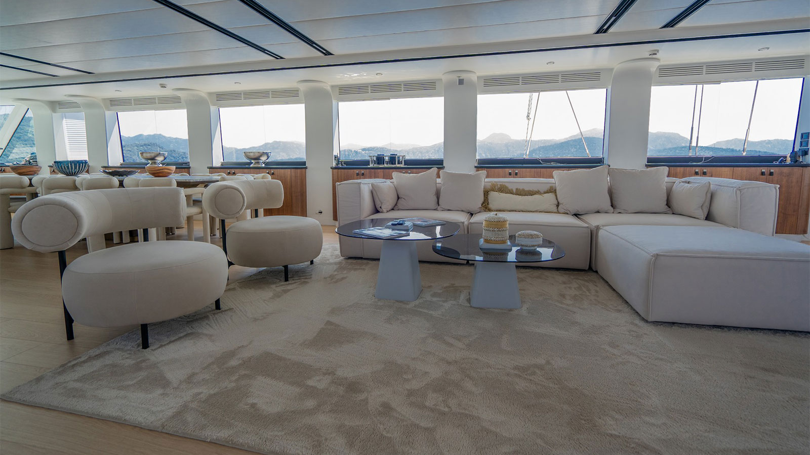 2024 Custom Built De Love te huur (photo 2)