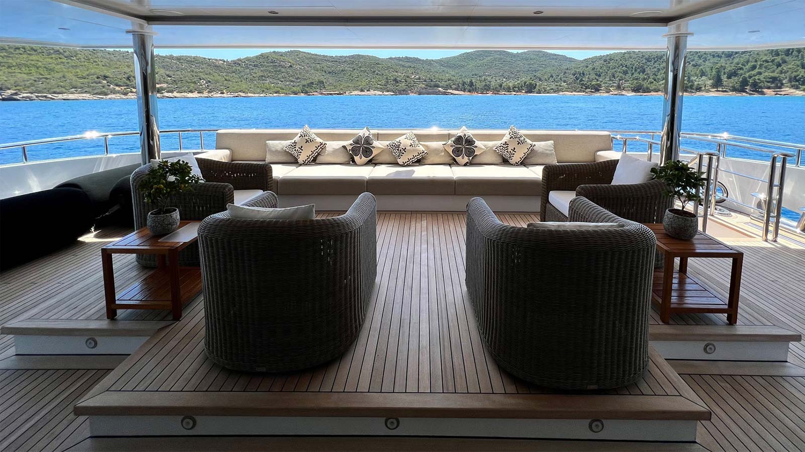2012 Mariotti Yachts Persefoni I for charter (photo 12)
