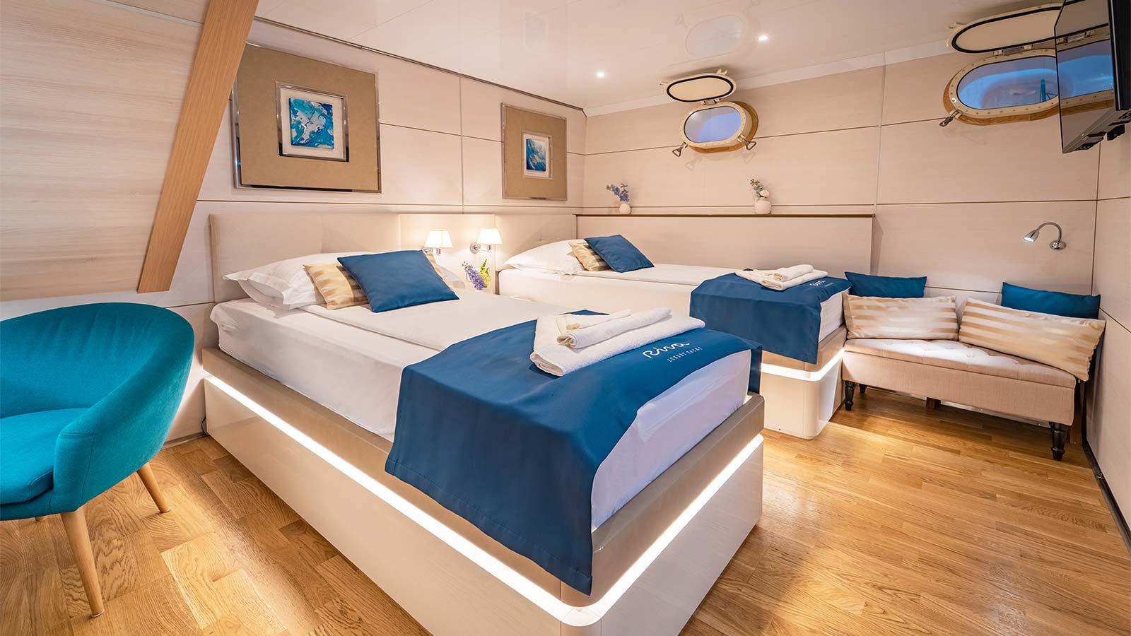 2018 Custom Built Riva à louer (photo 3)