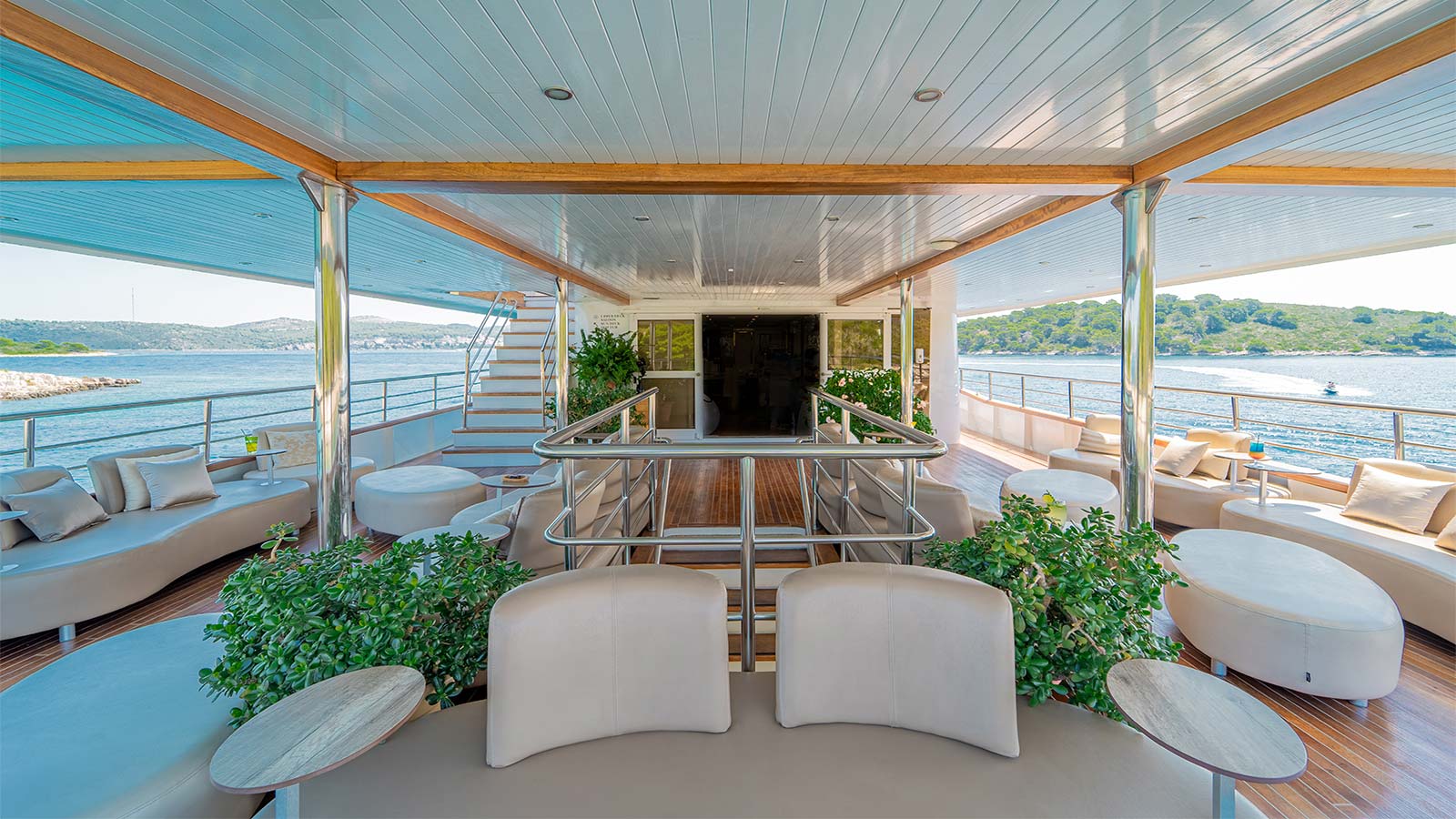 2018 Custom Built Riva à louer (photo 16)