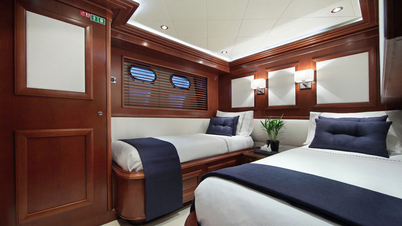 2006 Ferretti Lady Soul en alquiler (photo 9)