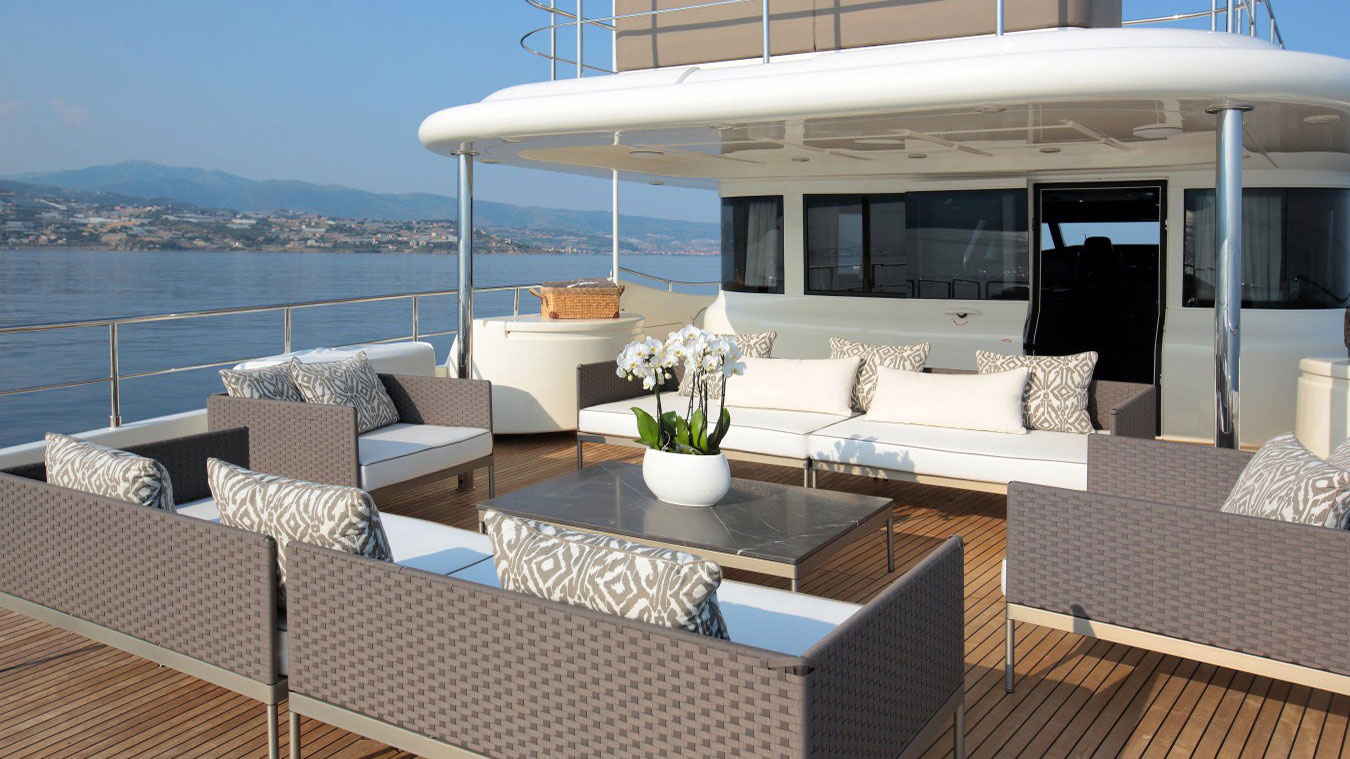 2006 Ferretti Lady Soul en alquiler (photo 13)