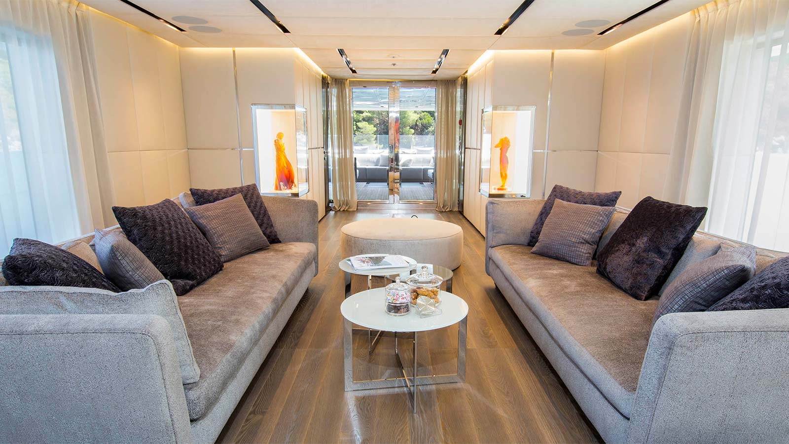 2016 Admiral Yachts Ouranos for charter (photo 2)