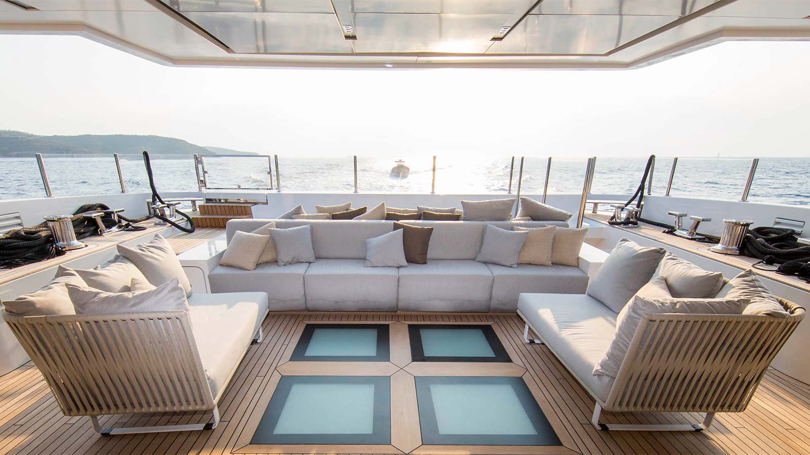 2016 Admiral Yachts Ouranos for charter (photo 12)