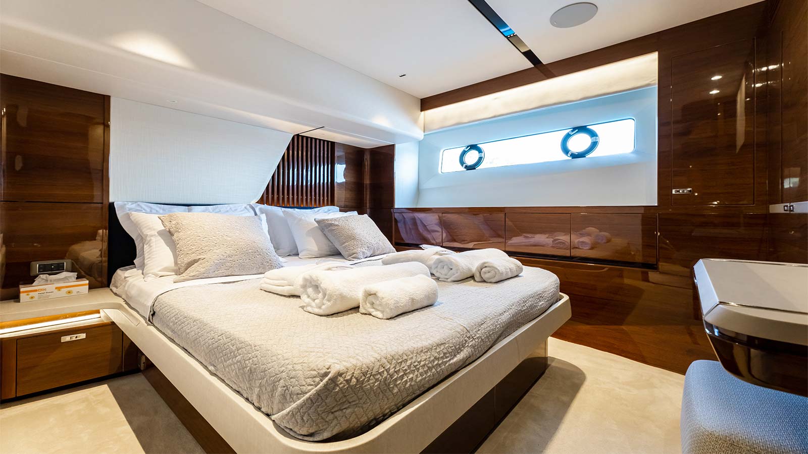 2020 Princess Y85 zu chartern (photo 5)