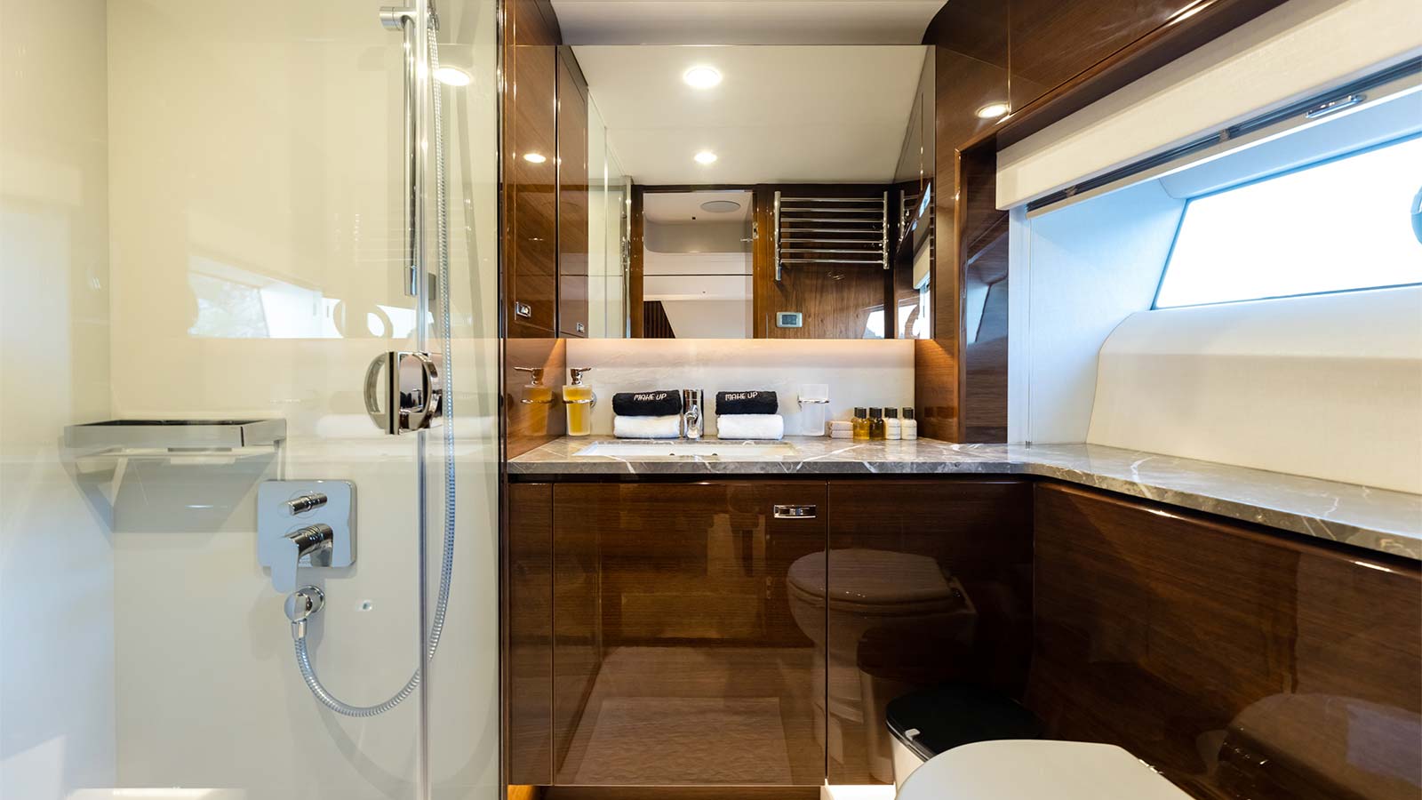 2020 Princess Y85 zu chartern (photo 13)