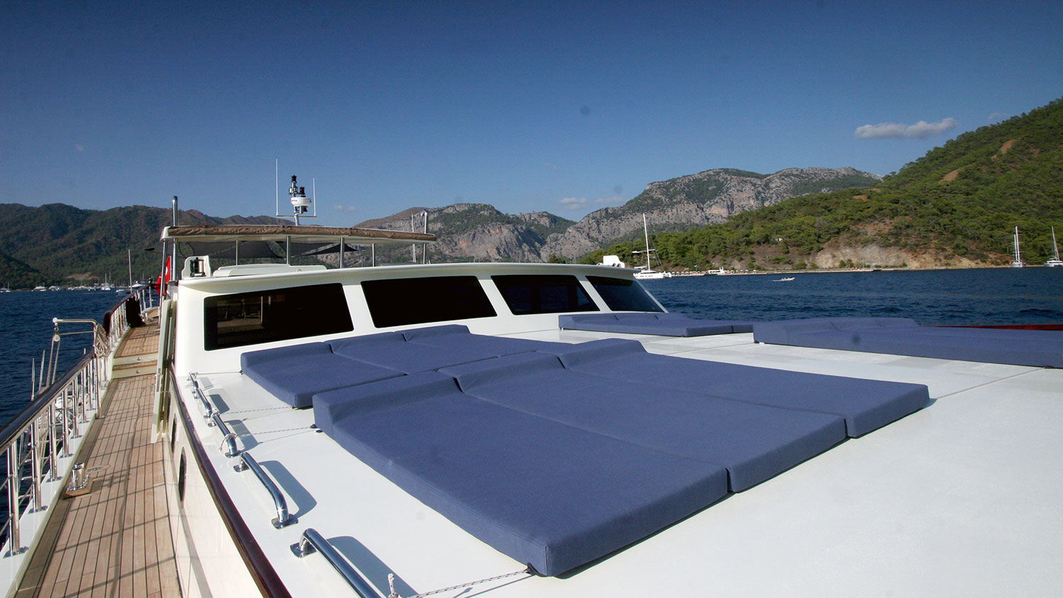2010 Bozburun Yard Always Smile for charter (photo 17)
