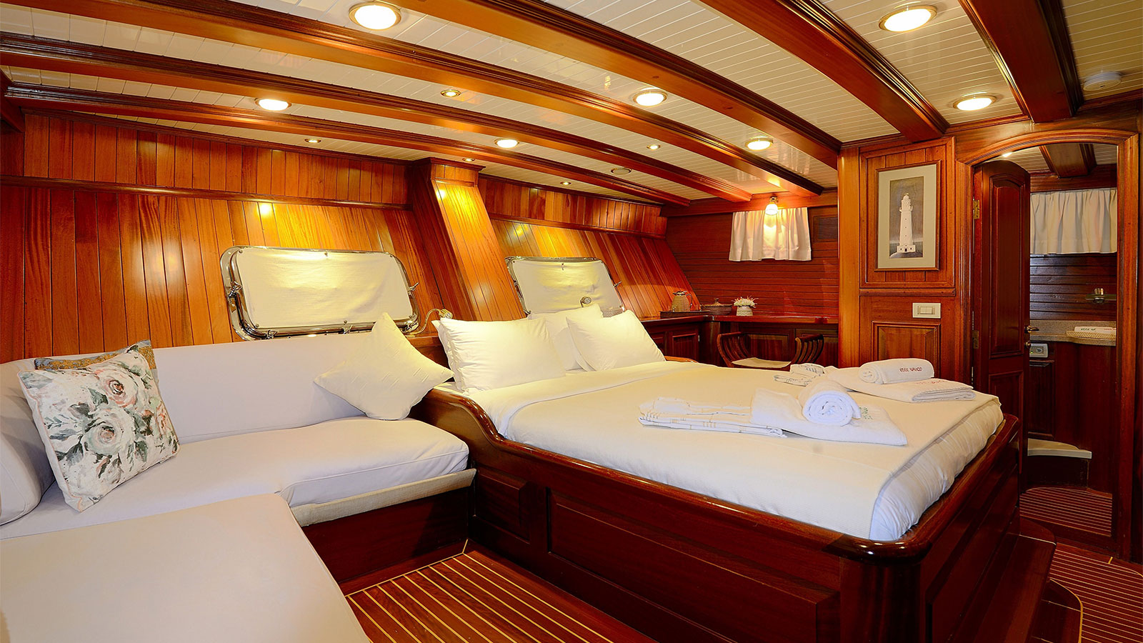 1997 Valena Yachting Ecce Navigo zu chartern (photo 5)