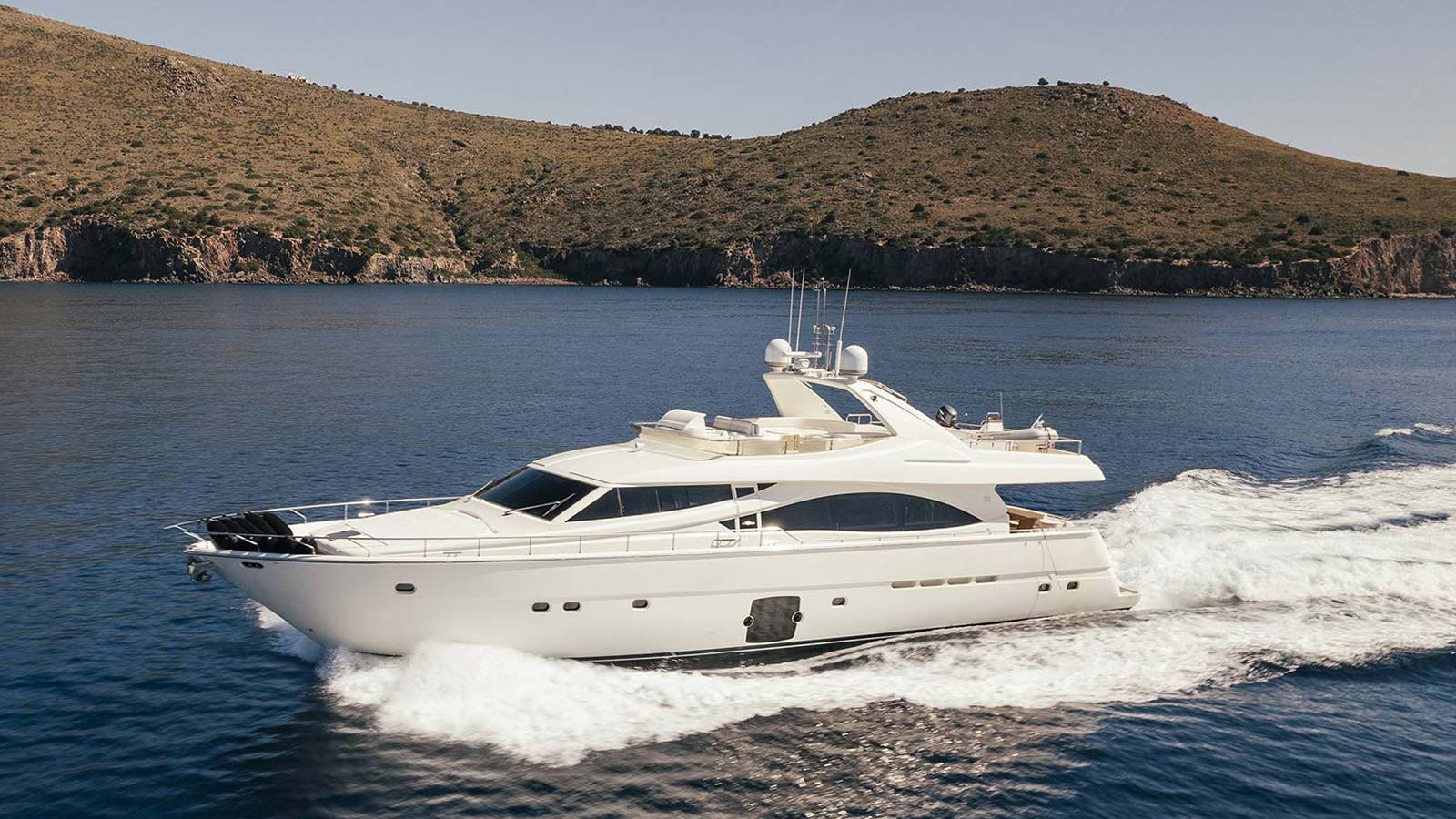 2006 Ferretti 830 Fly en alquiler (photo 12)