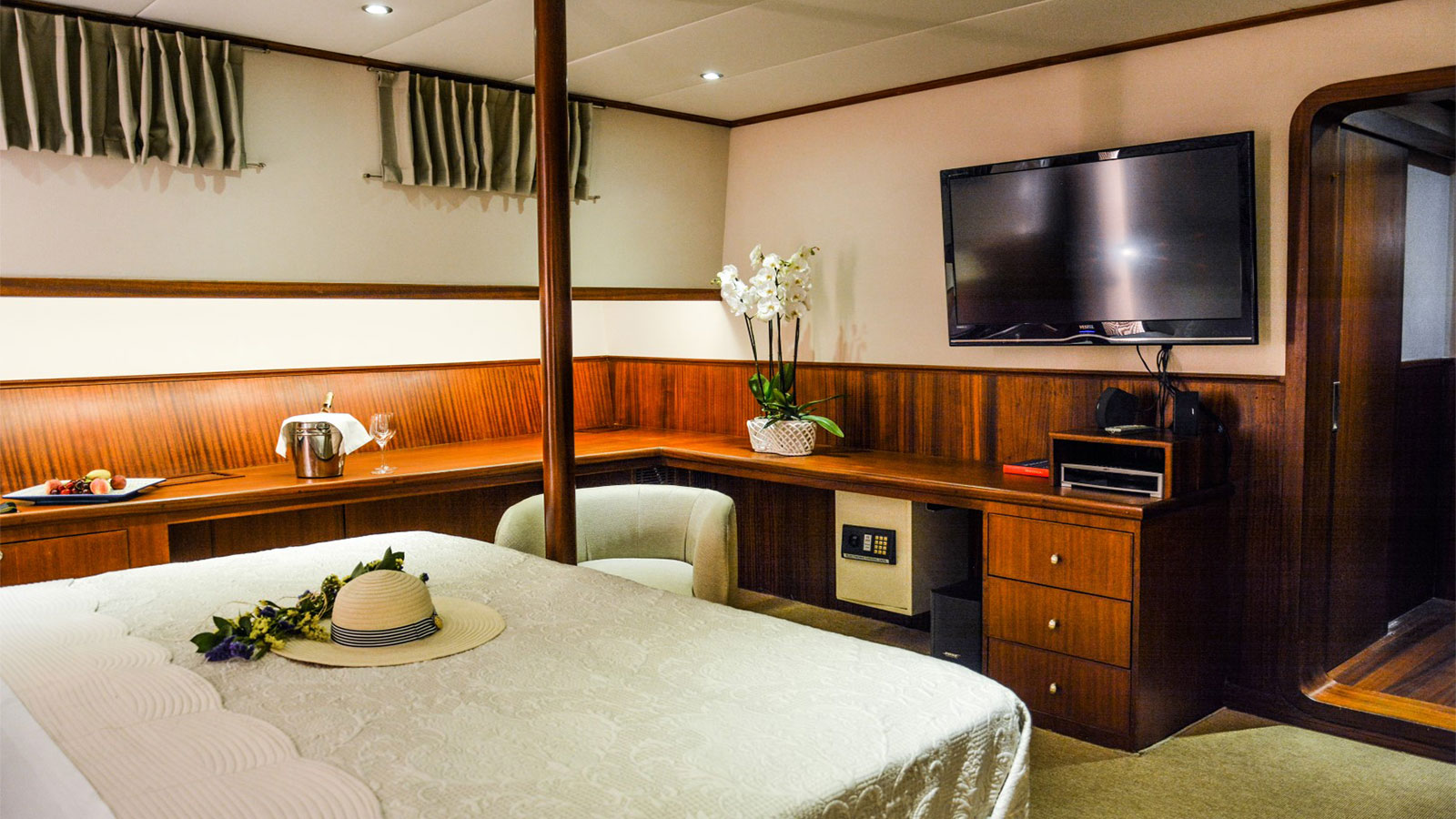 2007 Mastori Yachts Papa Joe en alquiler (photo 12)
