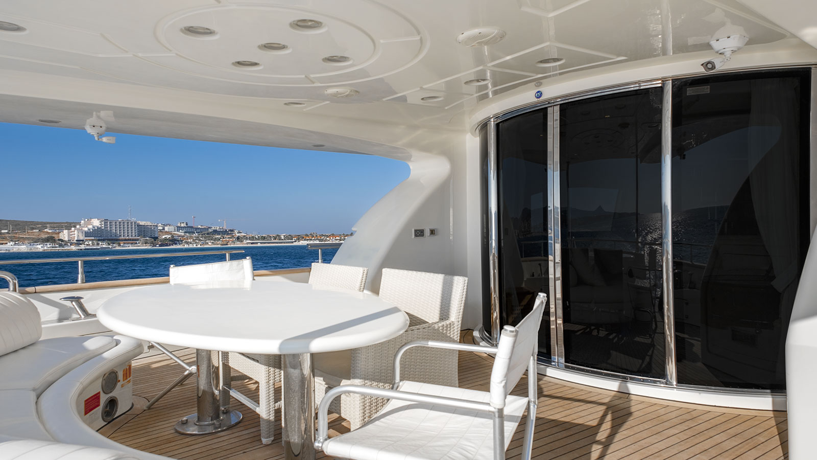 2005 Azimut Titan na czarter (photo 19)