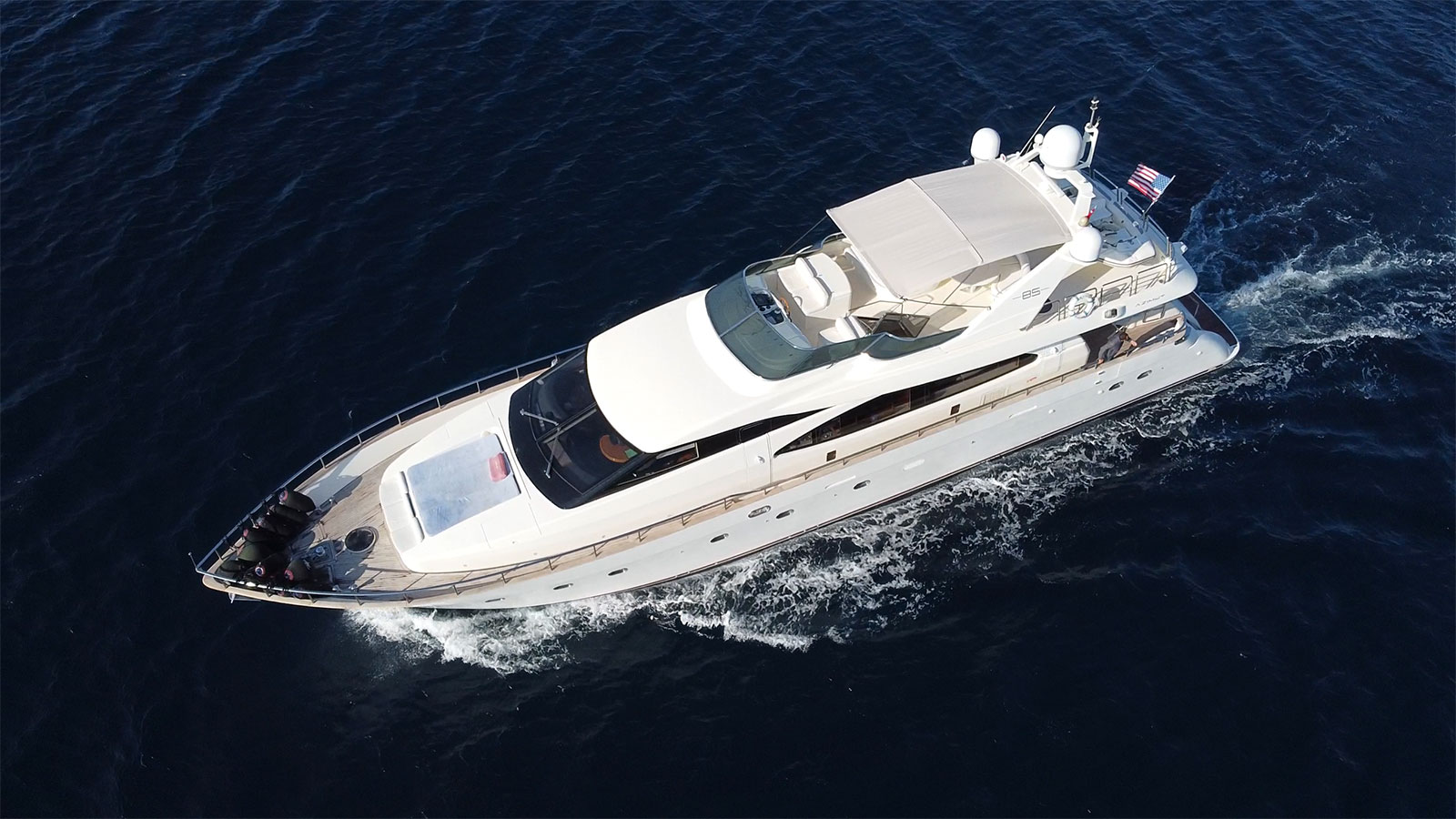 2005 Azimut Titan na czarter (photo 23)