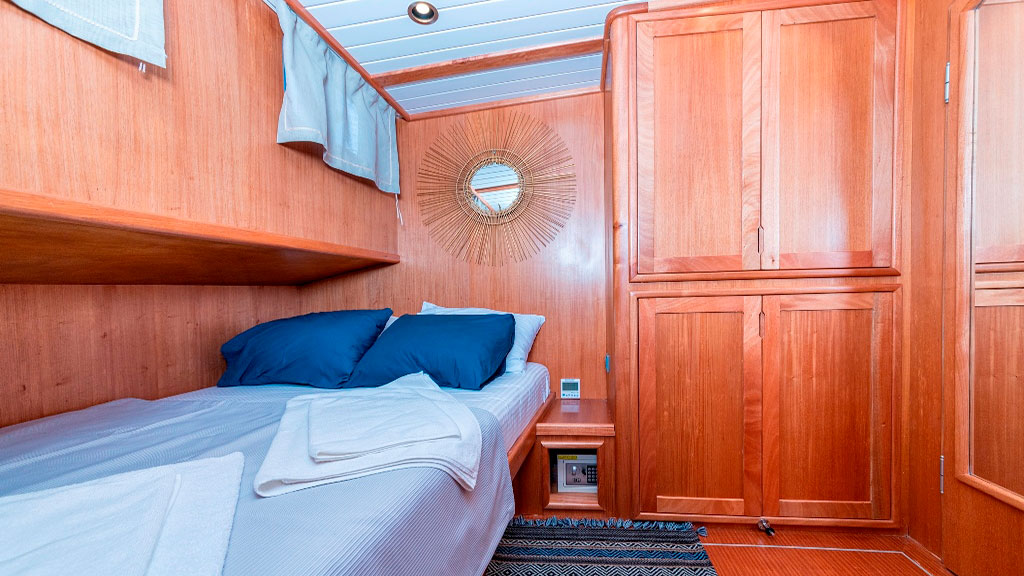 1999 Custom Built Bodrum Queen for charter (photo 4)