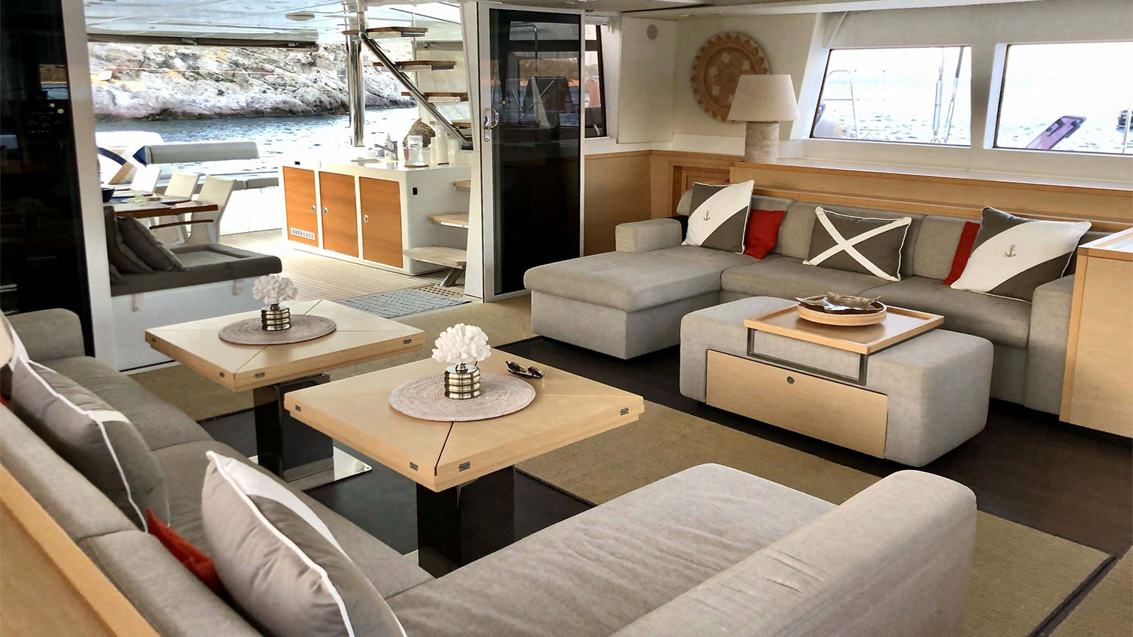 2014 Lagoon 620 te huur (photo 2)